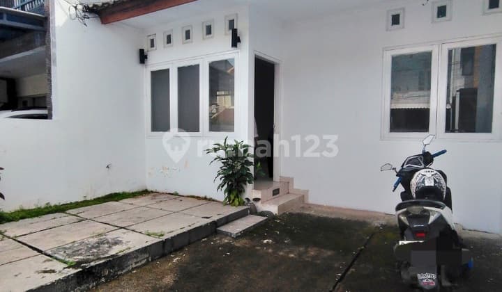 Rumah Bona Indah Lebak Bulus