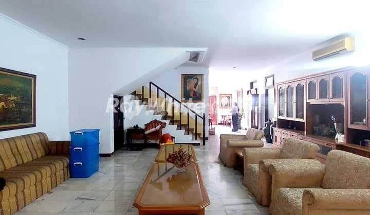 Rumah Bagus Dalam Komplek Elit Lebak Bulus