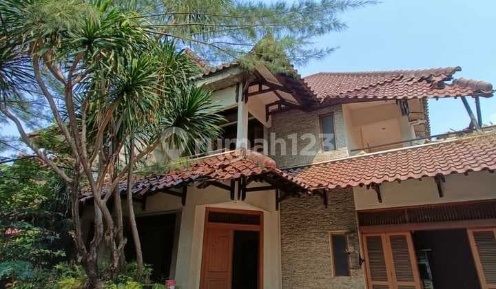 Turun Harga! Dijual Rumah Hitung Tanah Di Perumahan Elit Jalan Lebar Pondok Indah Jakarta Selatan