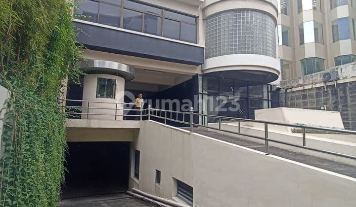 GEDUNG 5 LANTAI SIAP PAKAI DI MENTENG
JAKARTA PUSAT