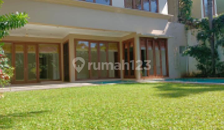 House For Rent in Kemang, South Jakarta