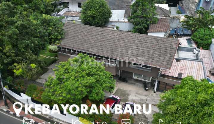 Rumah Kebayoran Baru Zona Komersil