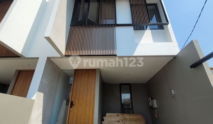 Rumah Baru Minimalis Di Jatipadang Dekat Pejaten Village
