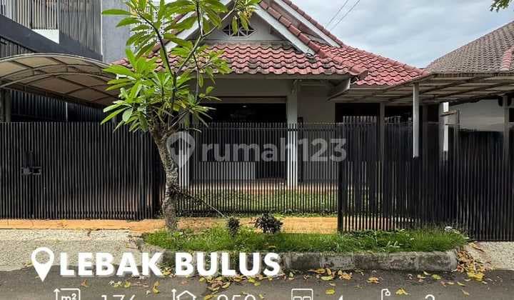 Rumah Siap Huni Dalam Kompleks Lebakbulus