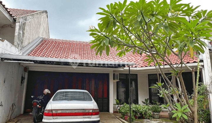 Rumah Mewah 294m2 Full Furnished Di Villa 5 Pasar Minggu