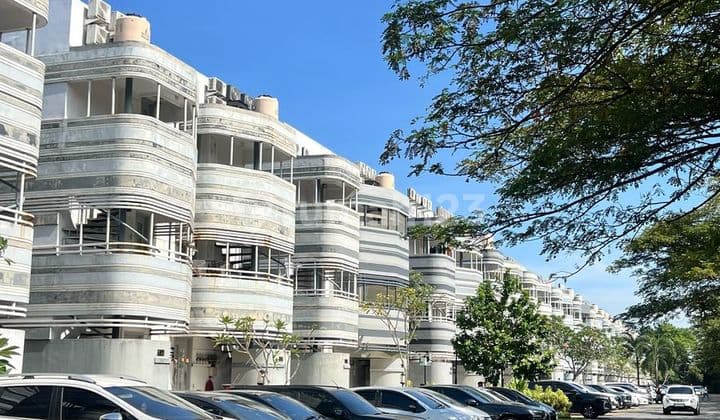 3-Story Boarding House Dormitory Land Area 34 SQM in BSD City