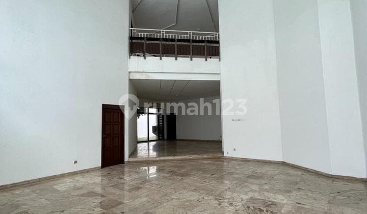 Luxurious 2-Story House 4BR with Swimming Pool in Bangka, Jakarta