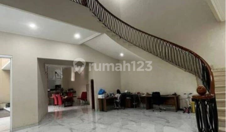 TERMURAH ! Rumah Exclusive di Kota Baru Parahyangan, Bandung, Super Mewah