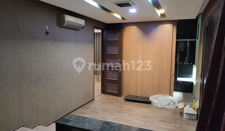 Dijual Rumah di Banjar Wijaya Full Furnished Hadap Timur