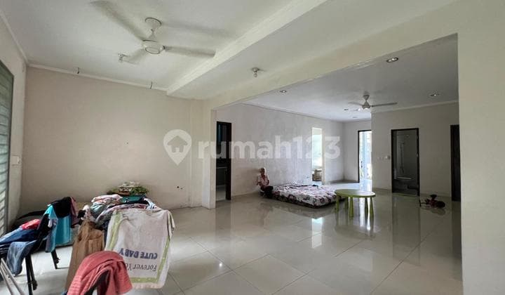 Dijual Rumah Premier Park 1 Modernland