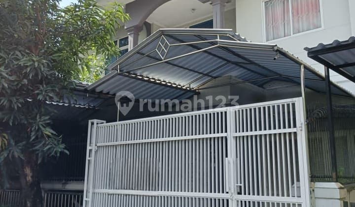 ✨ For Sale: Modernland - Golf Park House