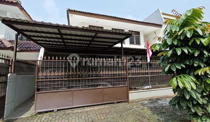 DISEWAKAN Rumah di Pulau Putri Modernland