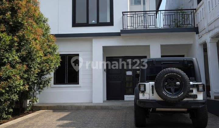 Rumah Bagus Minimalis di Kota Wisata 2 Lantai Siap Huni