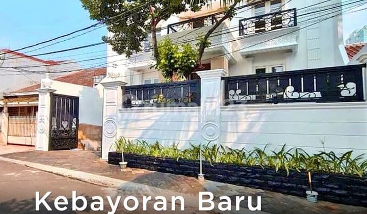 Rumah di Jl. Block M Kebayoran Baru Jakarta Selatan. 2 Lantai SHM Bagus