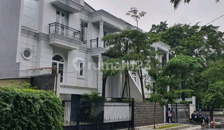 Rumah Kebayoran Baru Brawijaya Jakarta Selatan Strategis