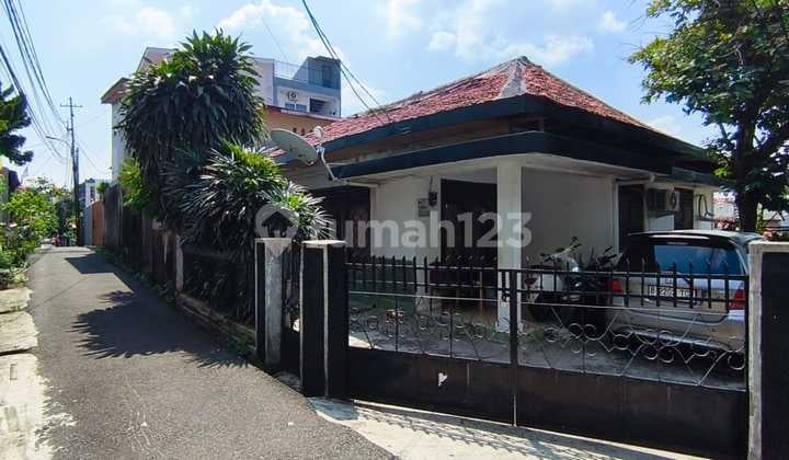 Rumah Hook Murah Di Jatinegara Jakarta Timur