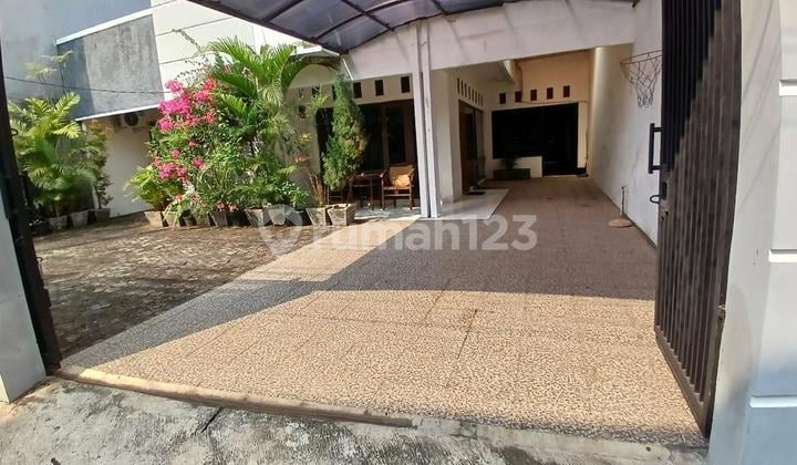 Rumah Luas di Rawamangun Jakarta Timur
