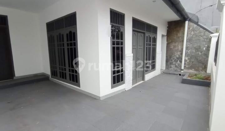 Rumah Disewa di Rawamangun