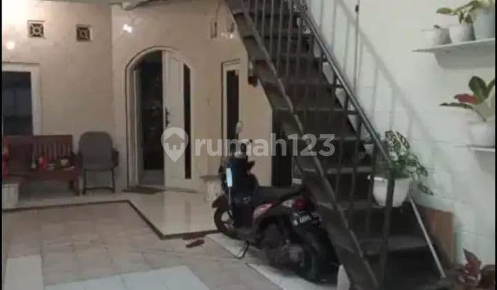 Dijual Rumah Rapi Siap Huni di Bambu Apus Jakarta Timur