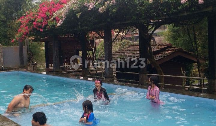 Dijual Villa Dan Resort Khas Sunda Di Cipanas, Cianjur