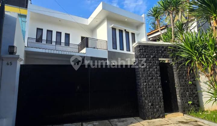 Dijual Rumah Terawat Rapih di Megapolitan Cinere