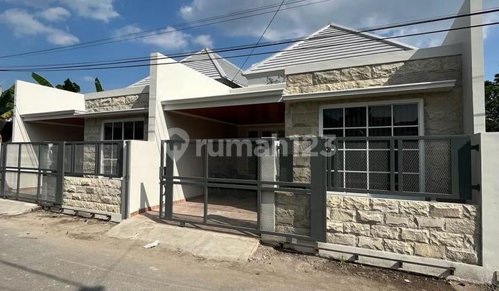 Rumah Cantik 1 Lantai Strategis Jalan Kaliurang