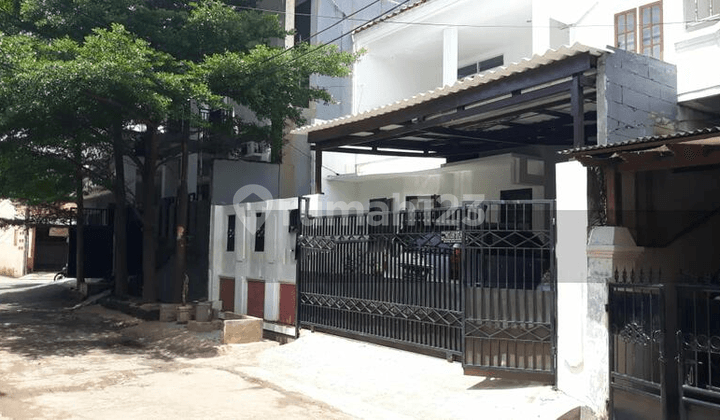 Rumah Bagus Masih Baru Di Dalam Komplek Ulujami Pesanggrahan