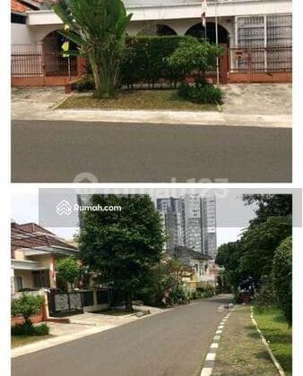 The House is Still in Good Condition, Habitable in Gandaria Area, Kebayoran Baru