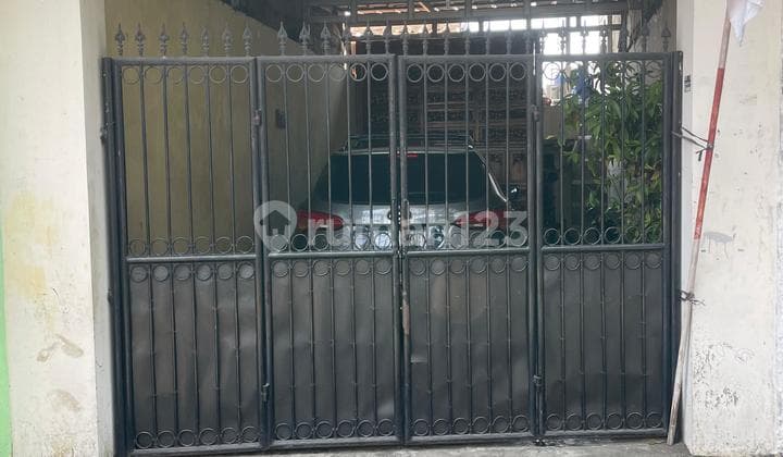 For Sale Nice Ready-to-Occupy House in Cipulir, Kebayoran Lama, South Jakarta