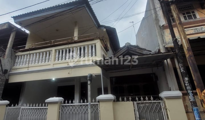 Disewakan Rumah Furnish Taman Wisma Asri 2 Teluk Pucung Bekasi Utara