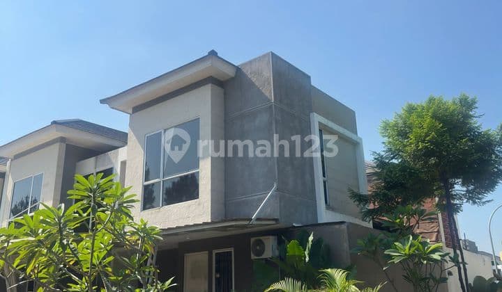 Rumah Dijual Posisi Hoek Siap Huni Semi Furnish Setu Serpong Jaya