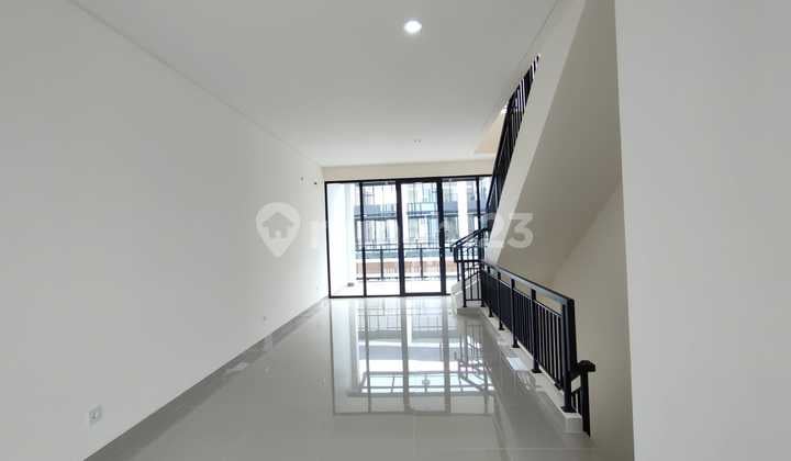 Disewakan Brand New Ruko Hampton Paramount Gading Serpong