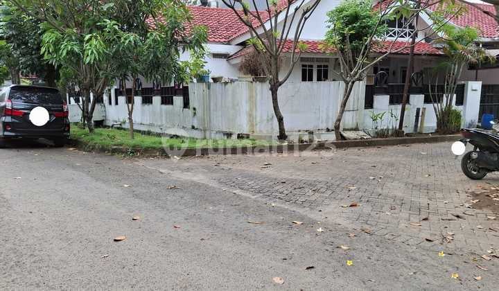 Quick Sale: Corner House Position, Villa Melati Mas, Serpong, Tangerang
