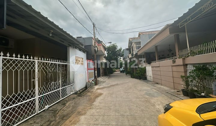 Dijual Cepat Rumah Semi Furnish 1 Setengah Lantai Taman Wisma Asri 2 Teluk Pucung Bekasi Utara