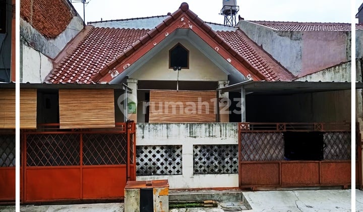 Kranji House (5 bedrooms) Land Area 128 M2, Bekasi City.