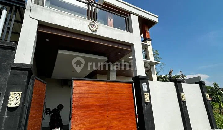 Rumah View Sawah Furnished Nyaman Area Buduk Mengwi Badung Bali