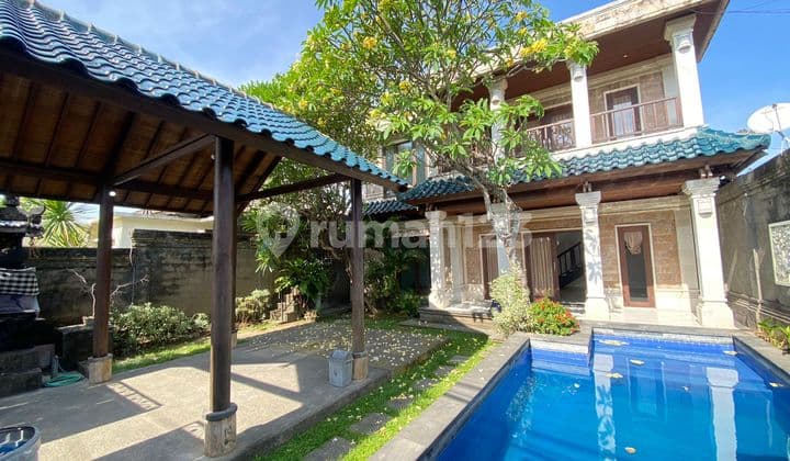 Rumah Semi Villa Luas Area Dekat Pantai Sanur Bali