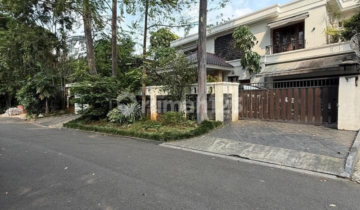 Fully Furnished Rumah Siap Huni Lokasi Prime Pondok Indah