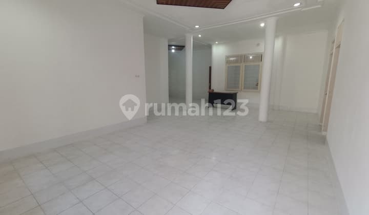 Rumah Sewa 4kt Di Puri Anjasmoro, Semarang Barat