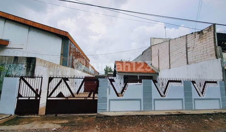 Ruang Usaha Sewa di Brigjen Sudiarto, Pedurungan, Semarang