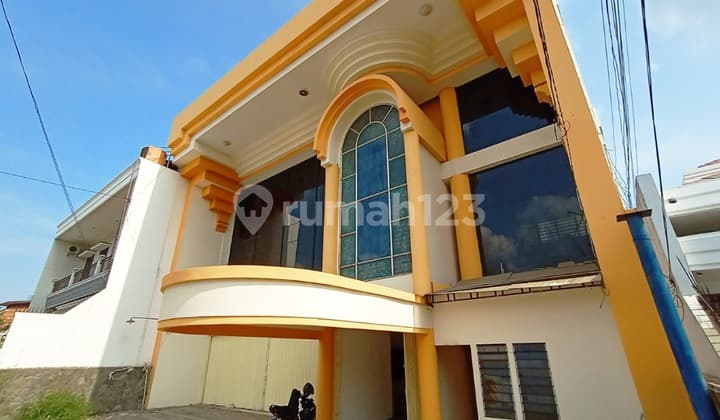 Ruang Usaha Sewa Muat 400 Karyawan Di Citarum, Semarang Timur