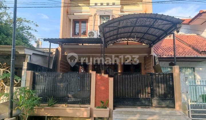 Rumah 2 Lantai 4kt Di Puri Anjasmoro, Semarang