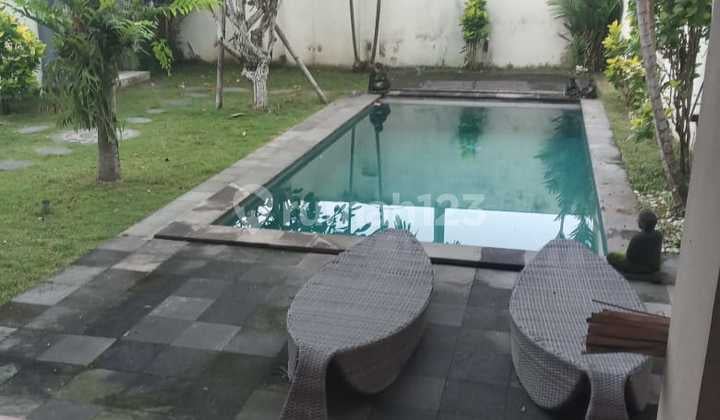 Rent/ Sewa Villa With Gardent At Canggu Kuta Badung Bali
