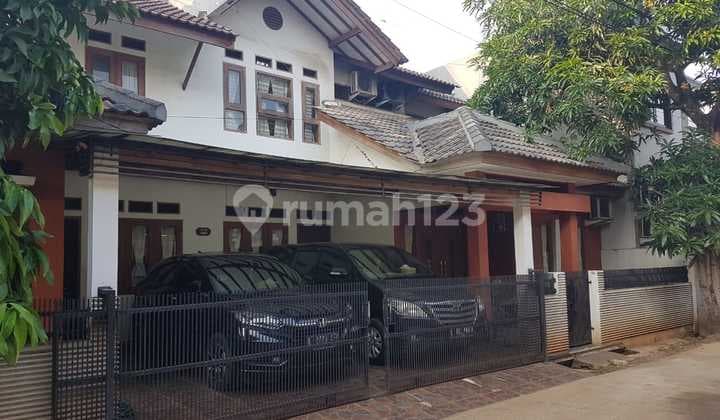 Dijual Rumah 2 Lantai Asri Luas Teduh D Perum Pekayon Bekasi