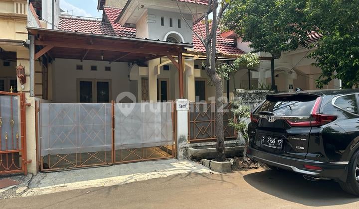 Rumah bagus siap huni strategis di taman soka galaxy bekasi
