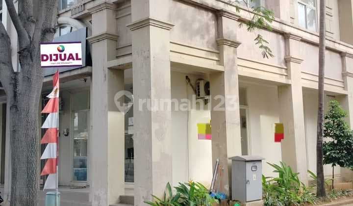 Ruko hook 2,5 lantai siap huni strategis di grand galaxy Bekasi