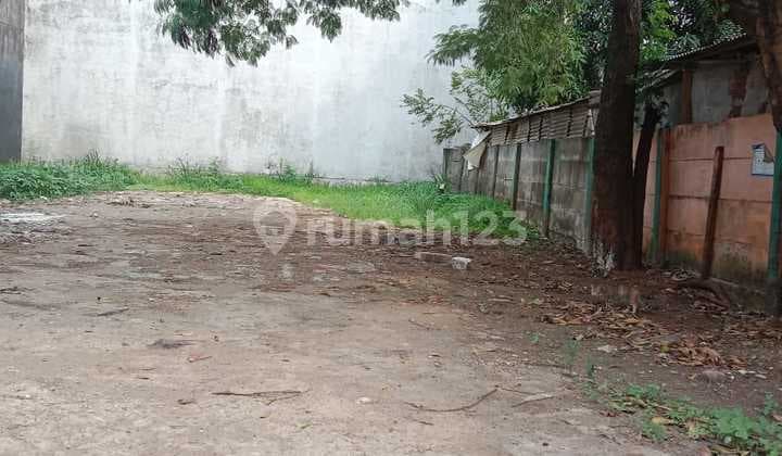 Tanah luas 832 m2 dijual 15jt/mtr2 disewa 200jt/thn di narogong Bekasi