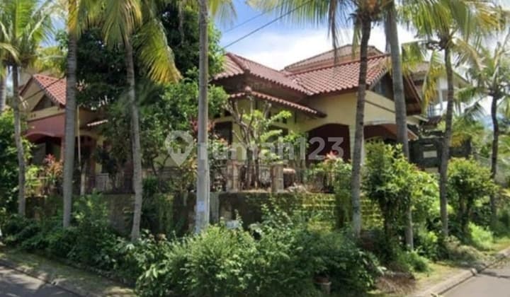 Rumah Besar 2 Lantai Asri Siap Huni di Pesona Kahyangan Depok