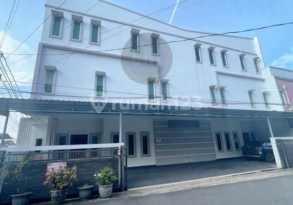 Dijual Rumah kos 3 Lantai Di Baloi Persero