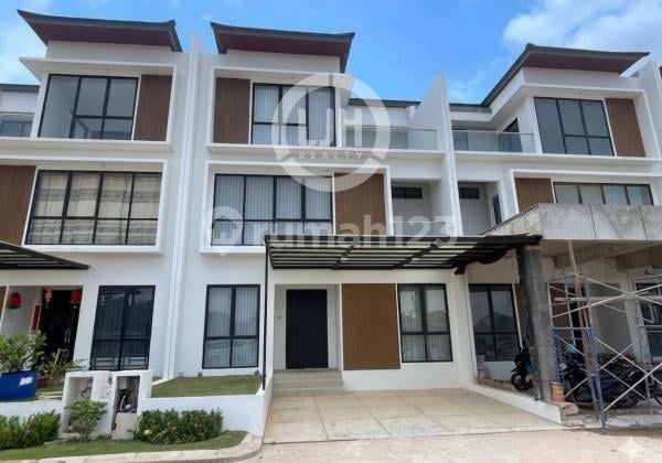 Dijual Rumah di Diamond Pavillion, Batam Centre
